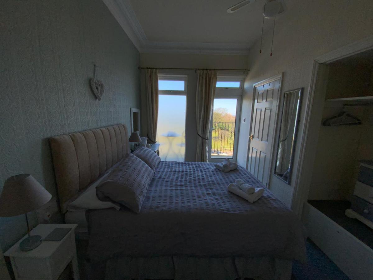 סקגנס The Laurels Hotel מראה חיצוני תמונה