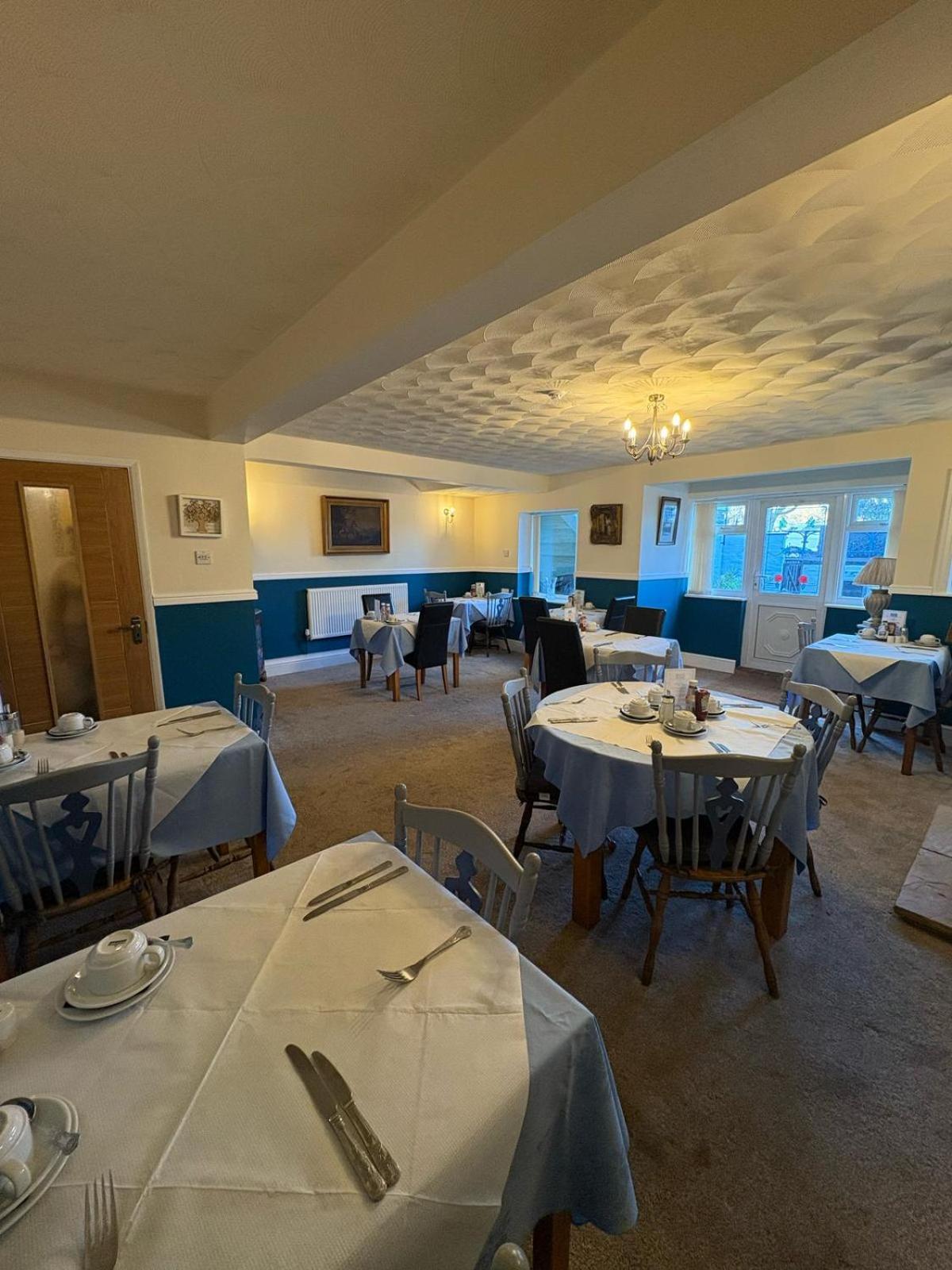 סקגנס The Laurels Hotel מראה חיצוני תמונה